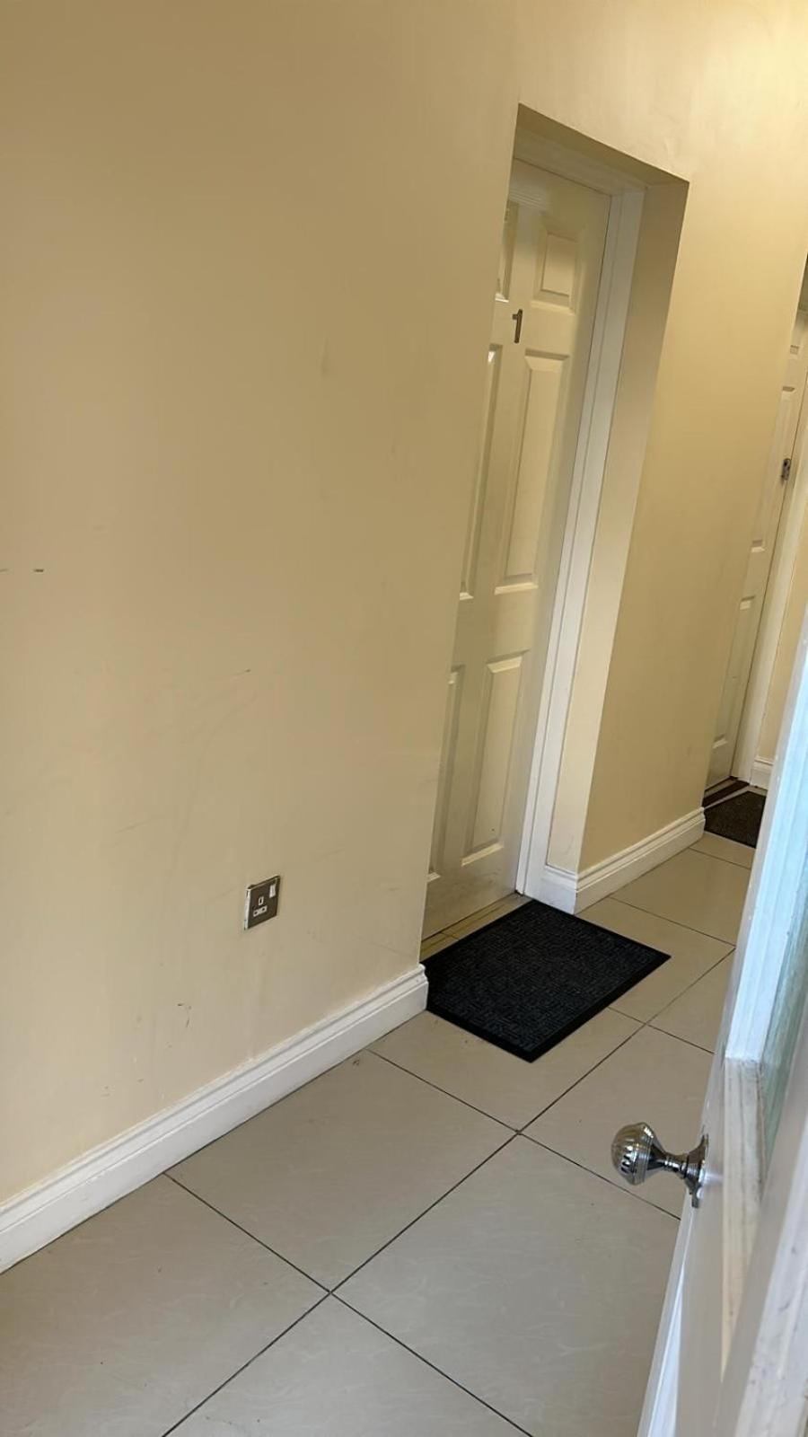 Luxurious 2 Bed Apartment ベドフォード エクステリア 写真